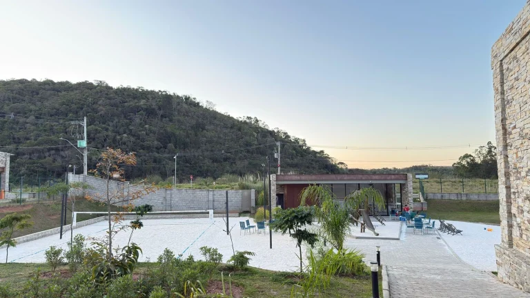 Terreno a venda em Juiz de Fora