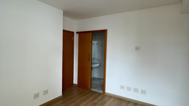 cobertura-em-juiz-de-fora-34-apt-sh-jf-342m
